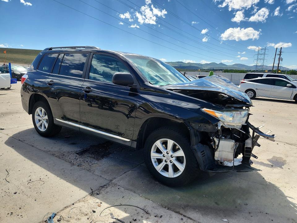 2011 Toyota Highlander VIN 5TDBK3EHXBS071208 COPART salvage auction — FRONT END, Co - Salvage Title, sold $1,500 on 2026-07-13 (photo 4)