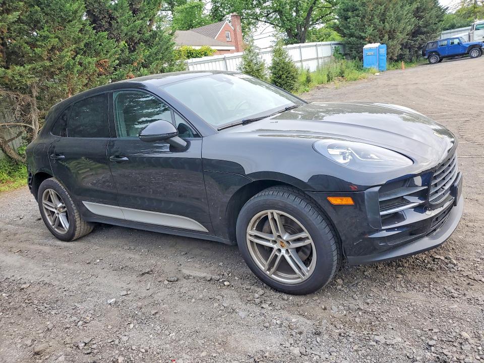 2020 Porsche VIN WP1AA2A57LLB02601 COPART salvage auction — REAR END, Md - Cert Of Salvage < 75% Damage, sold $17,900 on 2026-08-17 (photo 4)