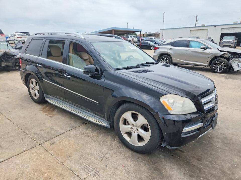 2012 Mercedes-benz Gl-klasse VIN 4JGBF7BEXCA778860 COPART salvage auction — WATER/FLOOD, Tx - Salvage Vehicle Title, sold $875 on 2026-07-02 (photo 4)