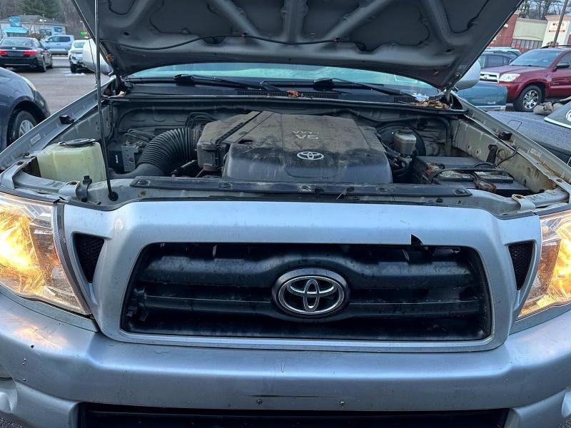 2006 Toyota Tacoma VIN 5TEMU52N46Z303495 COPART salvage auction — REAR END, Ny - Certificate Of Title (P), sold $4,800 on 2026-07-02 (photo 7)