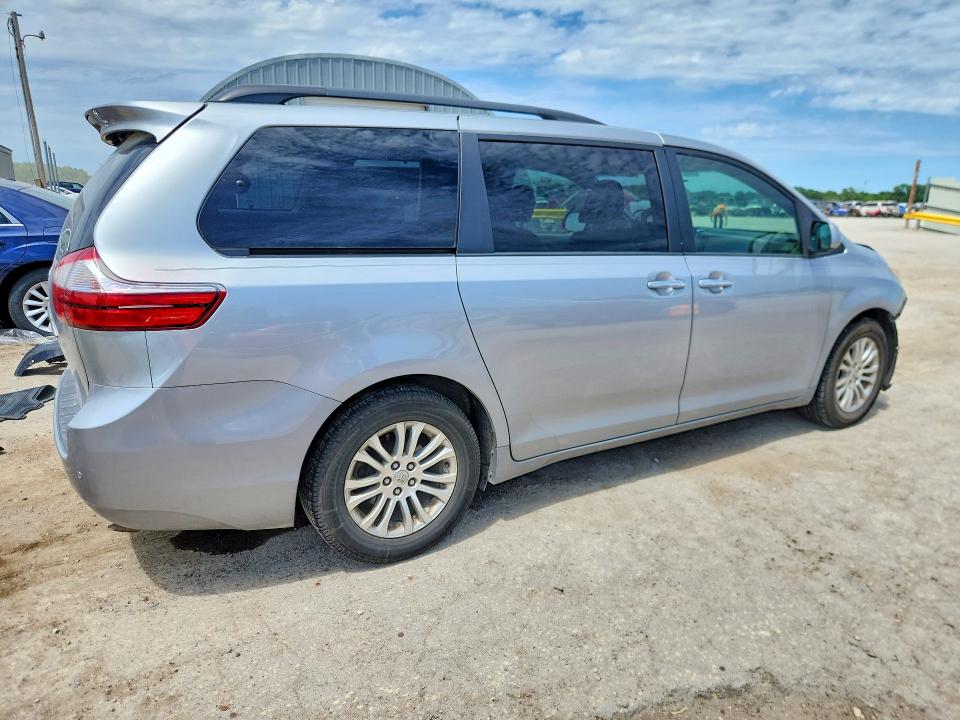 2015 Toyota Sienna VIN 5TDYK3DC3FS661580 COPART salvage auction — FRONT END, Ks - Cert Of Title-Salvage, sold $2,950 on 2026-07-20 (photo 3)