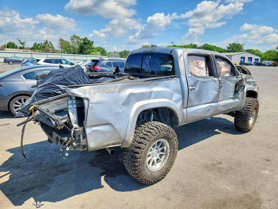2020 Toyota Tacoma VIN 5TFCZ5AN9LX228116 COPART salvage auction — ALL OVER, Nj - Cert Of Title-Salvage, sold $2,000 on 2026-07-30 (photo 3)