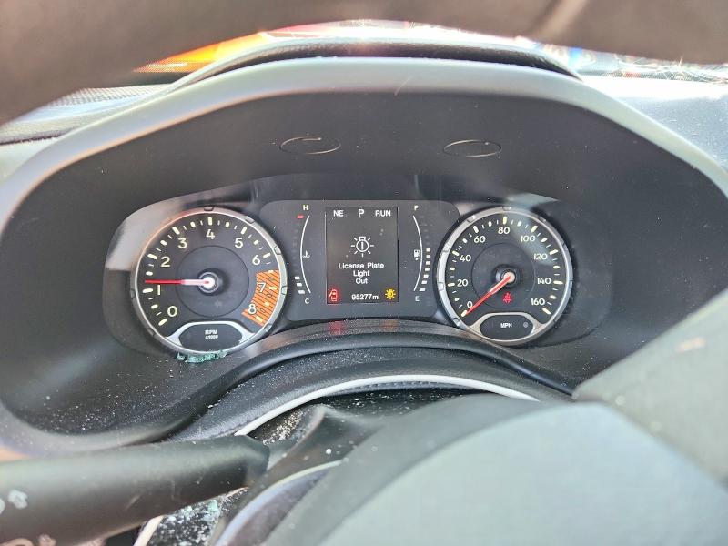 2021 Jeep Renegade VIN ZACNJCAB5MPM19334 COPART salvage auction — HAIL, MO - SALVAGE CERTIFICATE OF TITLE, sold $2,000 on 2026-07-29 (photo 9)