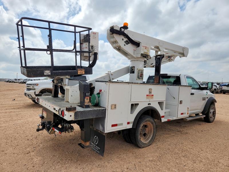 2018 Ram 5500 VIN 3C7WRNBJ3JG243871 COPART salvage auction — MINOR DENT/SCRATCHES, Tx - Certificate Of Title, sold $8,000 on 2026-08-26 (photo 4)