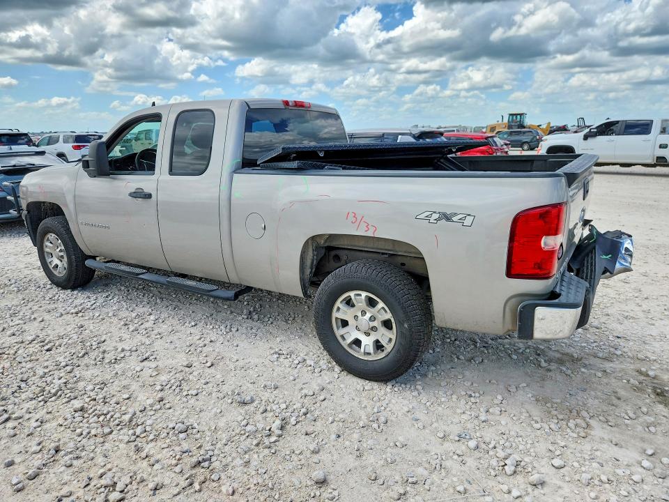 2009 Chevrolet Silverado VIN 1GCEK29J19Z232932 COPART salvage auction — REAR END, Tx - Salvage Vehicle Title, sold $1,800 on 2026-07-02 (photo 2)