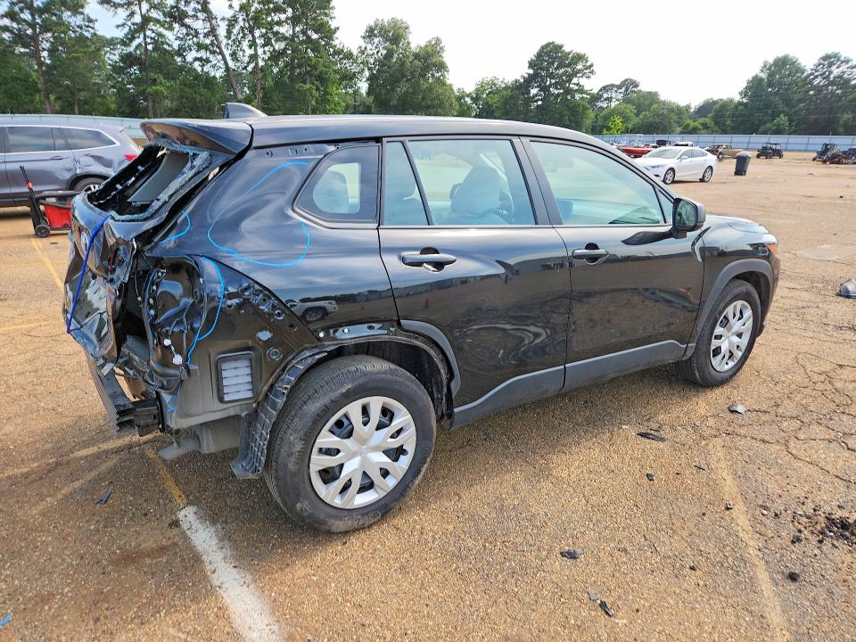 2026 Toyota Corolla cross VIN 7MUAAAAG9TV160095 COPART salvage auction — REAR END, Tx - Salvage Vehicle Title, sold $8,900 on 2026-07-06 (photo 3)