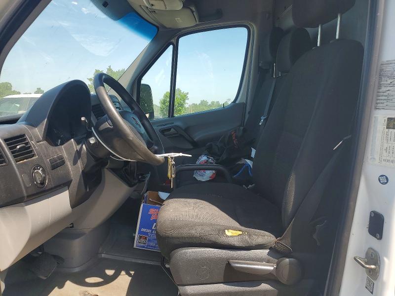 2015 Mercedes-benz Sprinter VIN WD3PE7CC8FP110948 COPART salvage auction — MINOR DENT/SCRATCHES, Md - Certificate Of Title, sold $3,300 on 2026-07-13 (photo 7)
