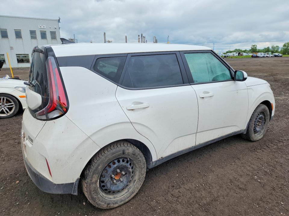 2025 Kia Soul VIN KNDJ23AU1S7940674 COPART salvage auction — WATER/FLOOD, QC - IRRECUPERABLE, sold $250 on 2026-07-28 (photo 3)