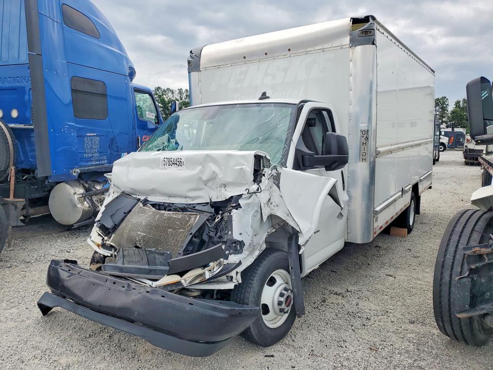 2021 Gmc VIN 7GZ37TC74MN010691 COPART salvage auction — FRONT END, Az - Cert Of Title - Salvage, sold $1,750 on 2026-07-22 (photo 1)