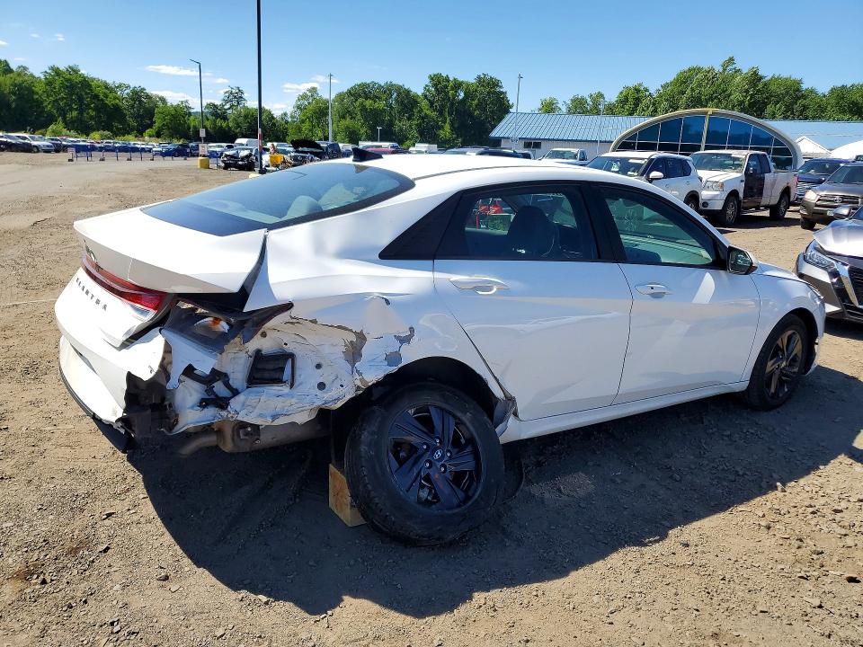 2023 Hyundai Elantra VIN 5NPLM4AG4PH104900 COPART salvage auction — REAR END, FL - CERT OF TITLE SLVG REBUILDABLE, sold $3,200 on 2026-07-02 (photo 3)