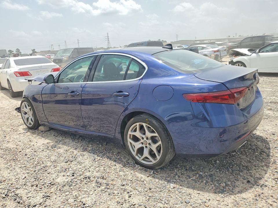 2021 Alfa romeo Giulia VIN ZARFAMBN0M7640249 COPART salvage auction — FRONT END, Tx - Salvage Vehicle Title, sold $2,350 on 2026-07-17 (photo 2)