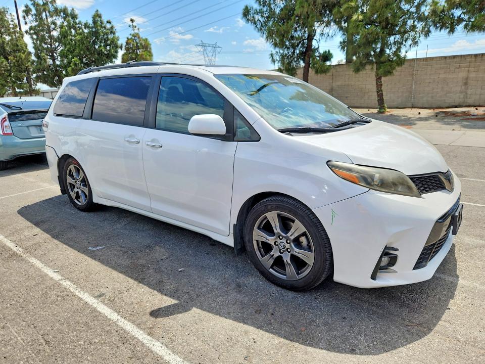2018 Toyota VIN 5TDXZ3DC0JS921918 COPART salvage auction — REAR END, Ca - Salvage Certificate, sold $9,200 on 2026-07-07 (photo 4)