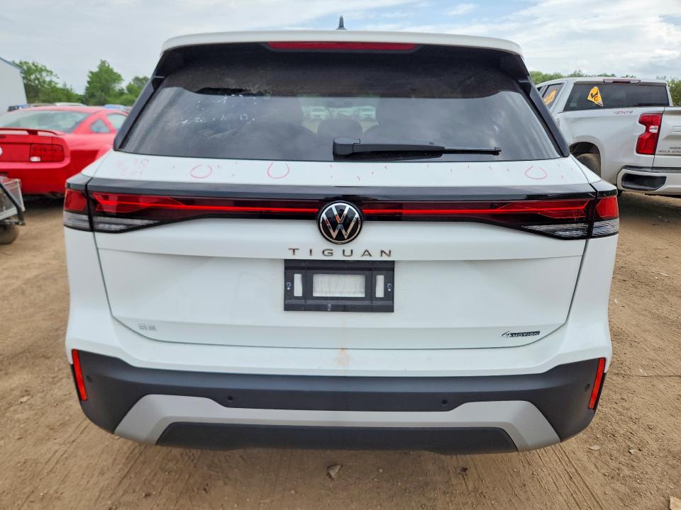 2025 Volkswagen Tiguan VIN 3VVER7RM8SM035509 COPART salvage auction — HAIL, Oh - Cert Of Title-Salvage, sold $9,700 on 2026-08-10 (photo 6)