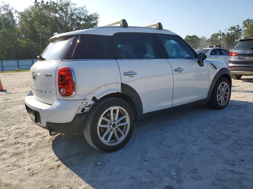 2015 Mini Cooper VIN WMWZB3C59FWR44473 COPART salvage auction — REAR END, Fl - Certificate Of Title, sold $1,500 on 2026-07-07 (photo 3)