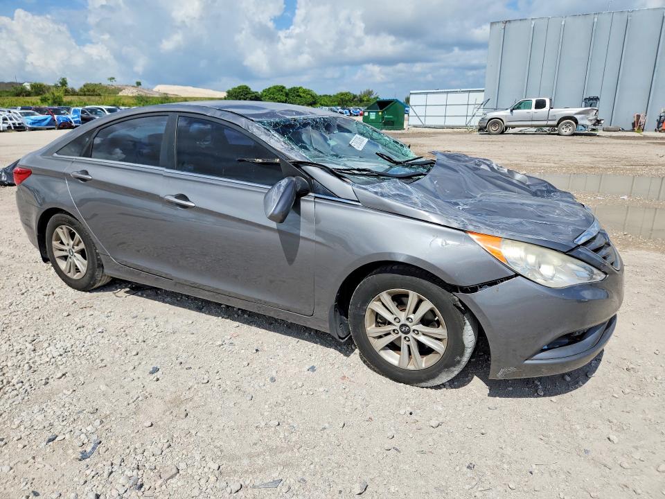 2013 Hyundai Sonata VIN 5NPEB4AC3DH789978 COPART salvage auction — FRONT END, FL - CERT OF TITLE SLVG REBUILDABLE, sold $475 on 2026-07-02 (photo 4)