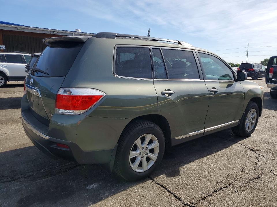 2012 Toyota Highlander VIN 5TDBK3EH1CS167780 COPART salvage auction — HAIL, Co - Certificate Of Title, sold $3,000 on 2026-07-09 (photo 3)