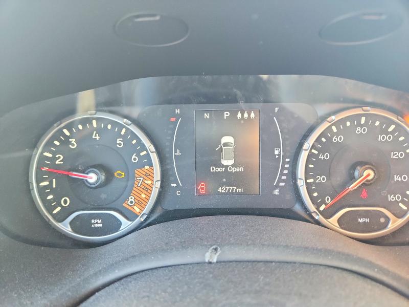 2019 Jeep Renegade VIN ZACNJBABXKPJ74134 COPART salvage auction — FRONT END, VA - CERT OF TITLE - SALVAGE, sold $2,750 on 2026-07-08 (photo 9)