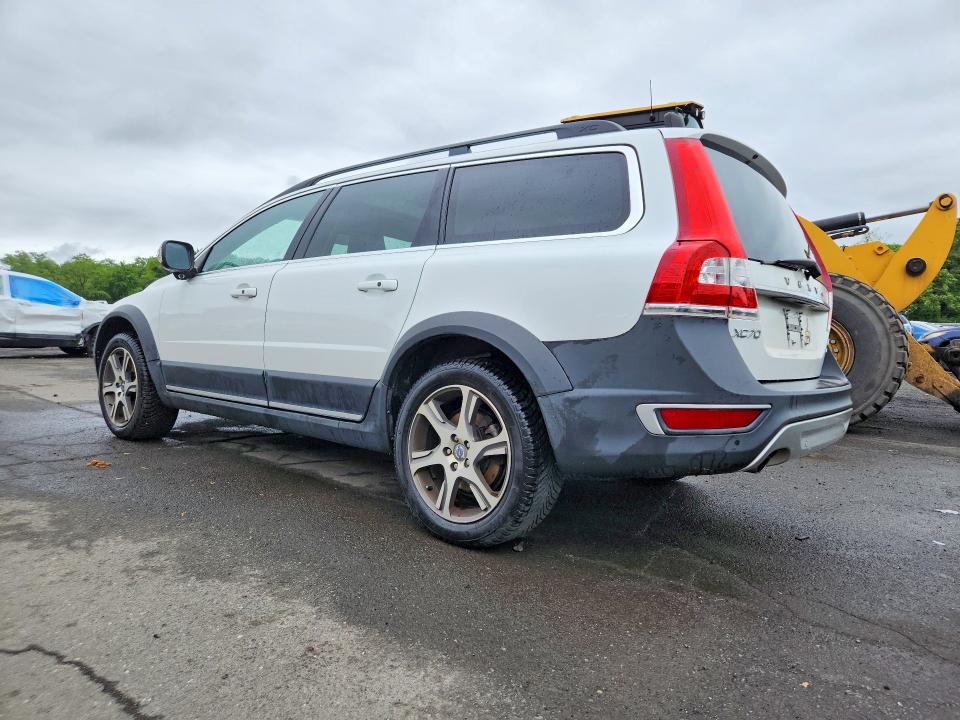 2015 Volvo Xc70 VIN YV4902NK5F1208081 COPART salvage auction — FRONT END, Ct - Certificate Of Title, sold $5,500 on 2026-07-02 (photo 2)