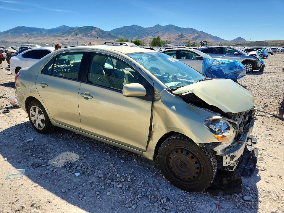 2007 Toyota Yaris VIN JTDBT923571070268 COPART salvage auction — FRONT END, UT - SALVAGE CERTIFICATE, sold $350 on 2026-07-31 (photo 4)