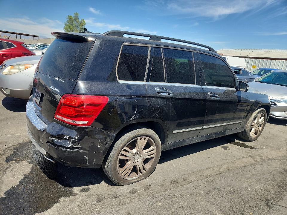 2015 Mercedes-benz VIN WDCGG8JB4FG406639 COPART salvage auction — FRONT END, Nv - Certificate Of Title, sold $3,000 on 2026-07-27 (photo 3)
