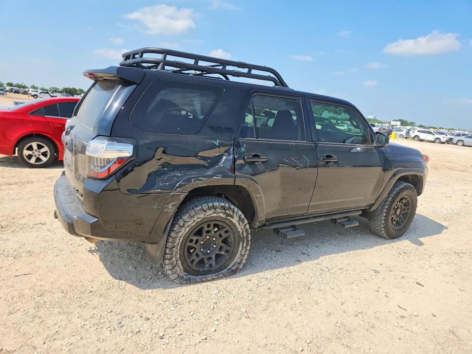 2019 Toyota 4runner VIN JTEBU5JR3K5704220 COPART salvage auction — SIDE, Tx - Salvage Vehicle Title, sold $19,000 on 2026-07-30 (photo 3)