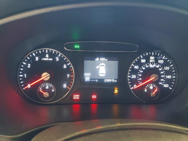 2020 Kia Sorento VIN 5XYPG4A58LG638460 COPART salvage auction — MECHANICAL, Tx - Salvage Vehicle Title, sold $1,250 on 2026-07-17 (photo 9)