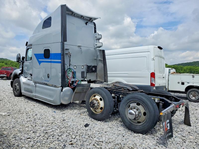 2022 Peterbilt 579 VIN 1XPBDP9X3ND765143 COPART salvage auction — ROLLOVER, AR - CERTIFICATE OF TITLE, sold $11,600 on 2026-08-25 (photo 3)