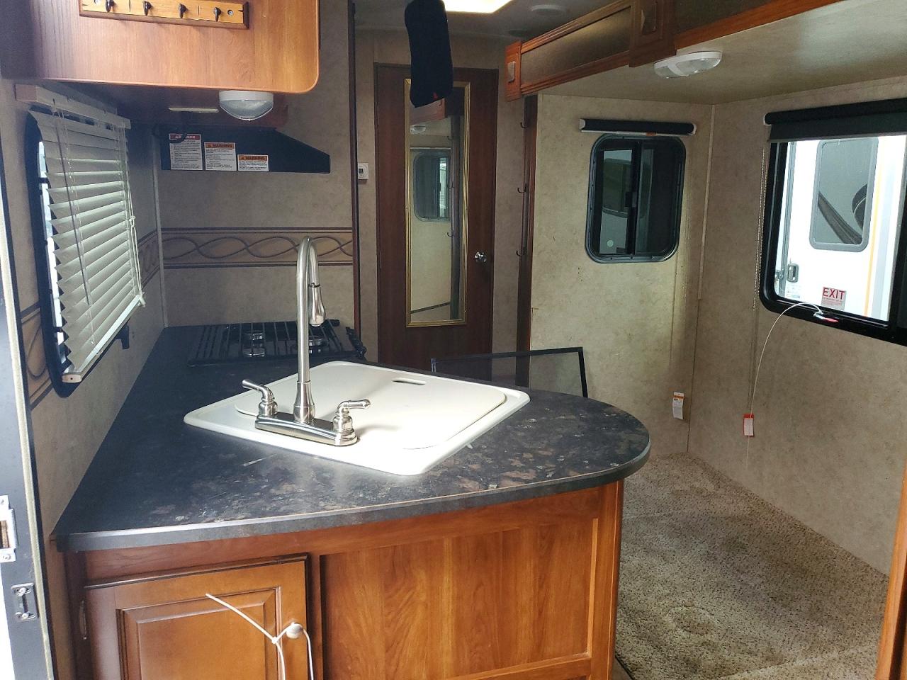 2013 VIN 4YDT22R25DD423465 COPART salvage auction — Top/Roof, Ct - Clean Title, sold $2,800 on 2026-09-25 (photo 6)