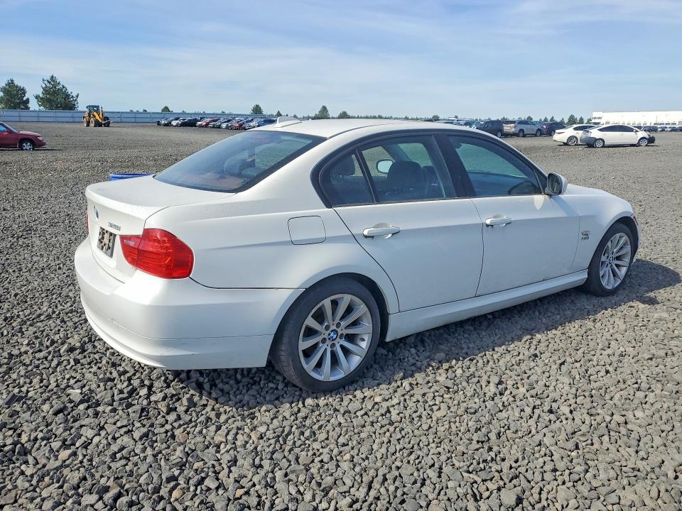 2011 BMW 3 series VIN WBAPK5G59BNN24385 COPART salvage auction — MECHANICAL, ID - CERTIFICATE OF TITLE, sold $900 on 2026-07-24 (photo 3)