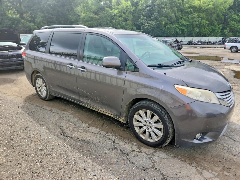 2011 Toyota Sienna VIN 5TDDK3DC3BS023113 COPART salvage auction — SIDE, Ar - Cert Of Title-Salvage, sold $1,250 on 2026-07-09 (photo 4)