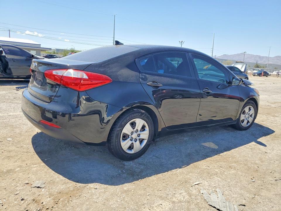 2015 Kia VIN KNAFK4A62F5289759 COPART salvage auction — FRONT END, Nv - Salvage Title, sold $1,000 on 2026-07-07 (photo 3)