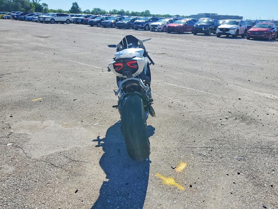 2013 Ducati Panigale VIN ZDM14BPW4DB011614 COPART salvage auction — SIDE, Ia - Cert Of Title-Salvage Title, sold $4,000 on 2026-07-23 (photo 4)
