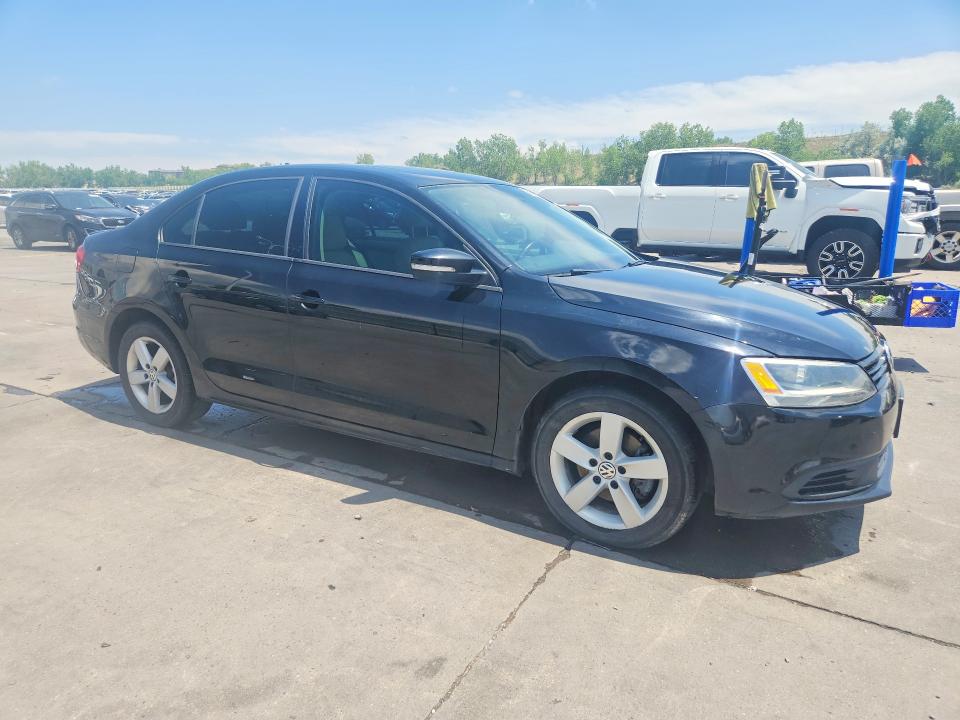 2012 Volkswagen Jetta VIN 3VWLL7AJ9CM423355 COPART salvage auction — FRONT END, CO - PUBLIC - SALVAGE TITLE, sold $2,050 on 2026-08-03 (photo 4)