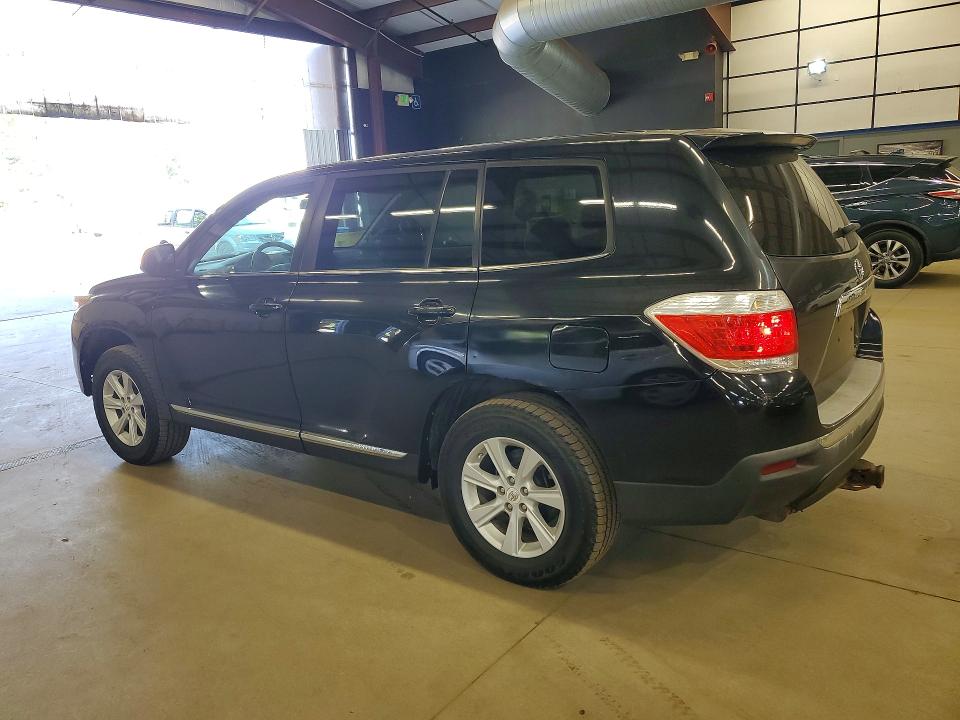 2013 Toyota VIN 5TDBK3EH6DS203562 COPART salvage auction — MINOR DENT/SCRATCHES, Va - Certificate Of Title, sold $5,900 on 2026-07-08 (photo 2)