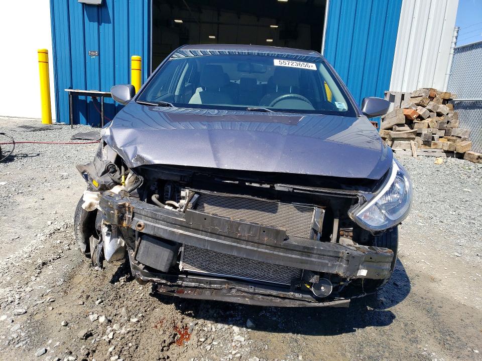 2017 Hyundai Accent VIN KMHCT4AEXHU301686 COPART salvage auction — FRONT END, NS - SALVAGE TITLE, sold $400 on 2026-07-02 (photo 5)