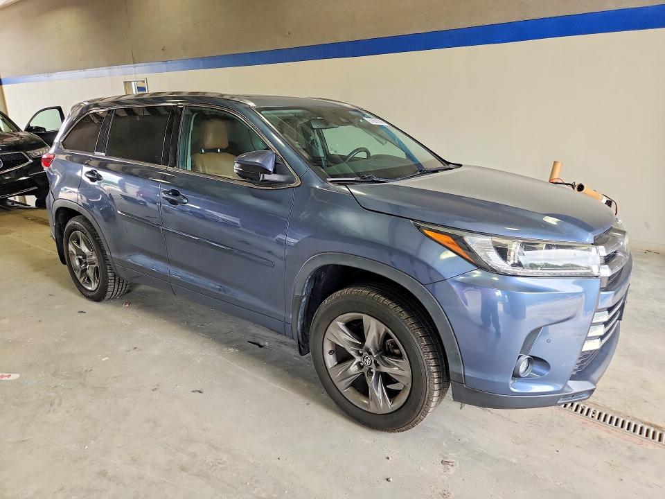 2019 Toyota Highlander VIN 5TDDZRFH6KS937699 COPART salvage auction — SIDE, Va - Cert Of Title - Salvage, sold $7,500 on 2026-07-10 (photo 4)