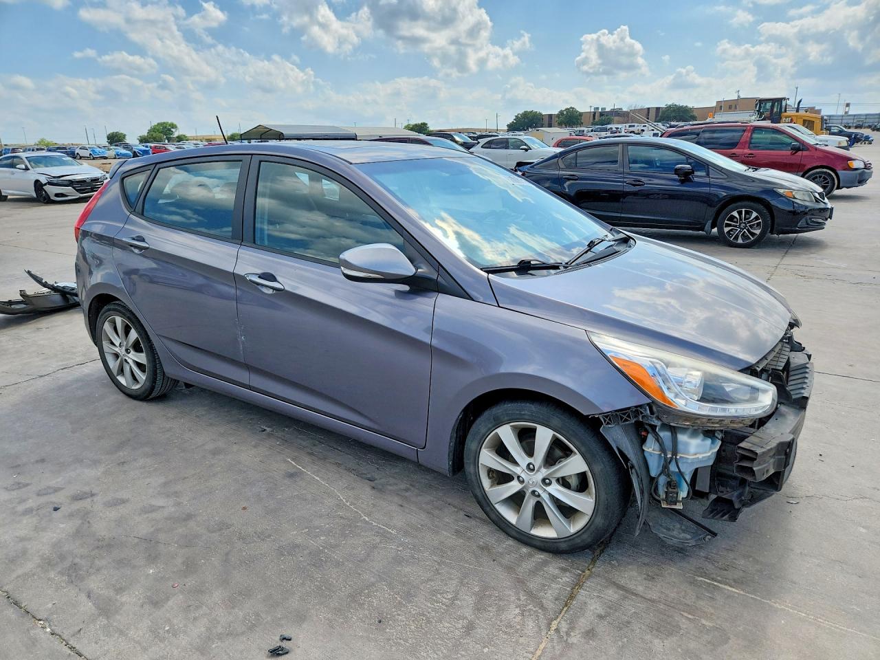 2014 Hyundai Accent VIN KMHCU5AE3EU197475 COPART salvage auction — Front End, TX - SALVAGE VEHICLE TITLE, sold $1,400 on 2026-07-09 (photo 4)