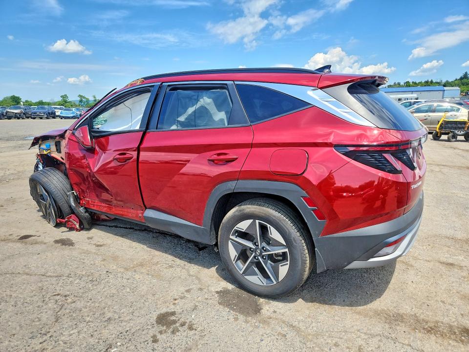 2025 Hyundai Tucson VIN KM8JCDD12SU316934 COPART salvage auction — ROLLOVER, PA - CERTIFICATE OF SALVAGE, sold $2,350 on 2026-07-31 (photo 2)
