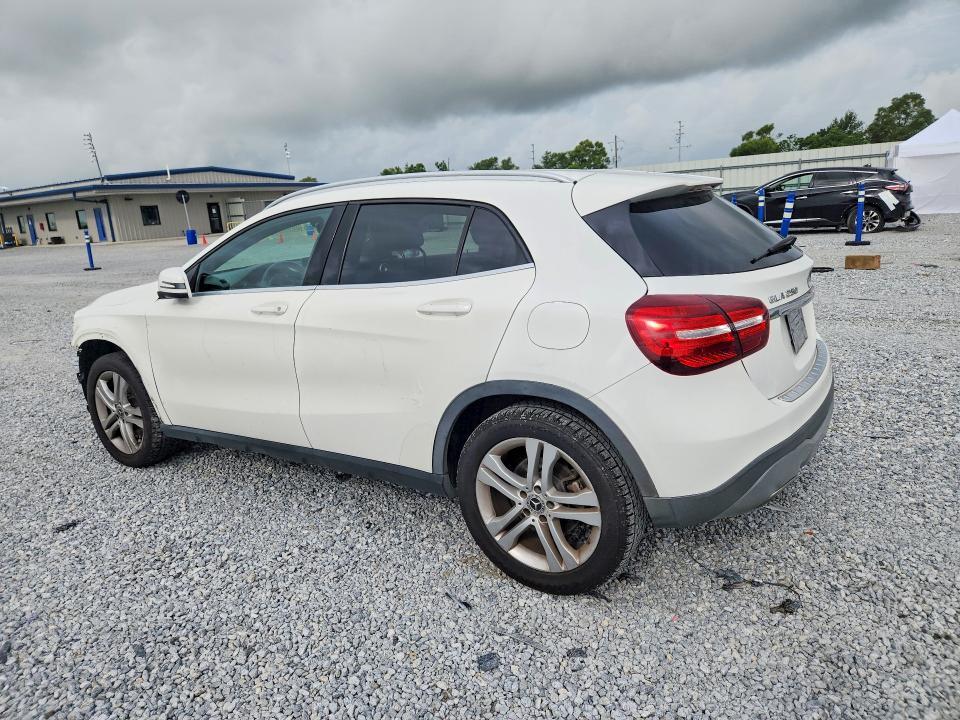 2019 Mercedes-benz Gla-klasse VIN WDCTG4EB1KJ552267 COPART salvage auction — FRONT END, Tx - Salvage Vehicle Title, sold $2,700 on 2026-08-10 (photo 2)