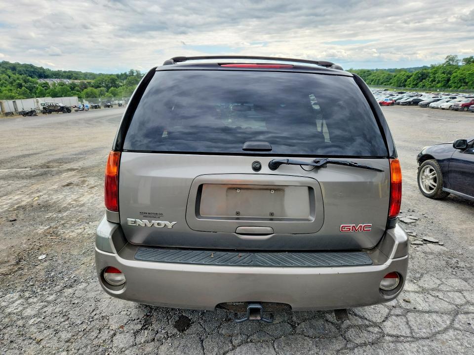 2005 Gmc Envoy VIN 1GKDT13S052308832 COPART salvage auction — FRONT END, PA - CERTIFICATE OF SALVAGE, sold $375 on 2026-07-02 (photo 6)
