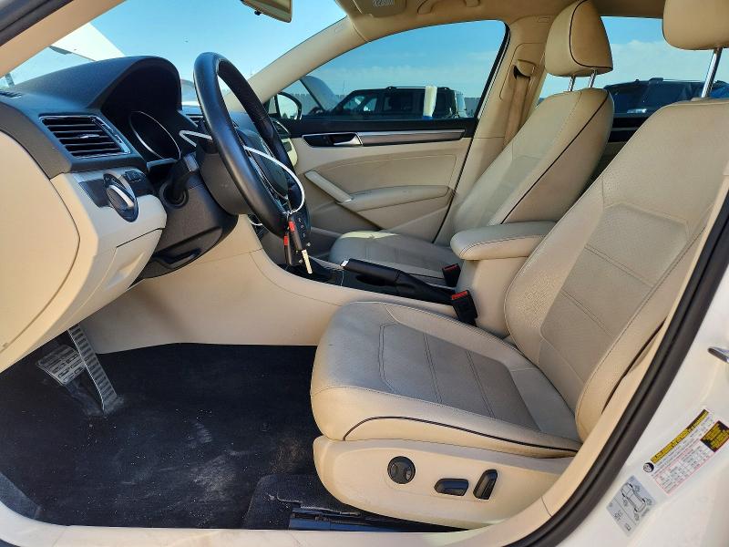 2018 Volkswagen VIN 1VWAA7A39JC036706 COPART salvage auction — MINOR DENT/SCRATCHES, In - Certificate Of Title, sold $4,350 on 2026-07-09 (photo 7)