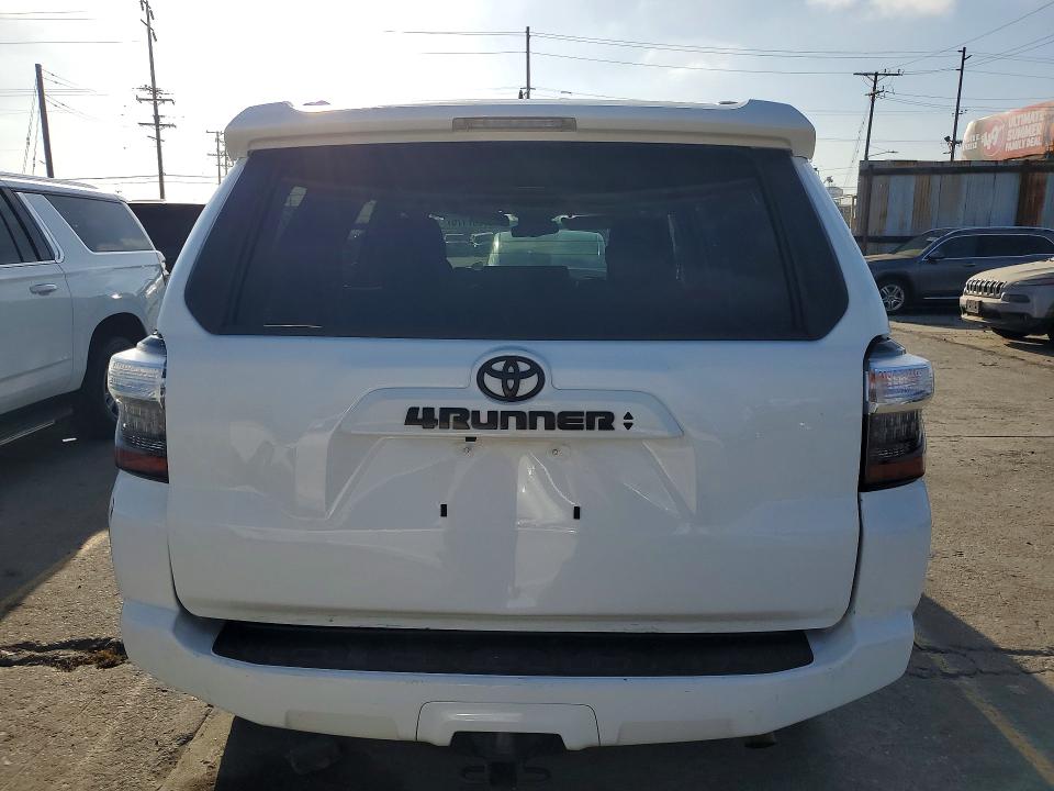 2023 Toyota 4runner VIN JTEEU5JR1P5291900 COPART salvage auction — ROLLOVER, Hi - Dis/Dlr/Exp Only Salvage Title, sold $15,100 on 2026-07-08 (photo 6)
