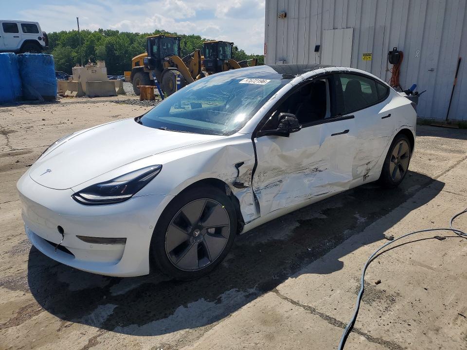 2021 Tesla VIN 5YJ3E1EA2MF031019 COPART salvage auction — SIDE, NJ - CERT OF TITLE-SALVAGE, sold $7,600 on 2026-07-27 (photo 1)