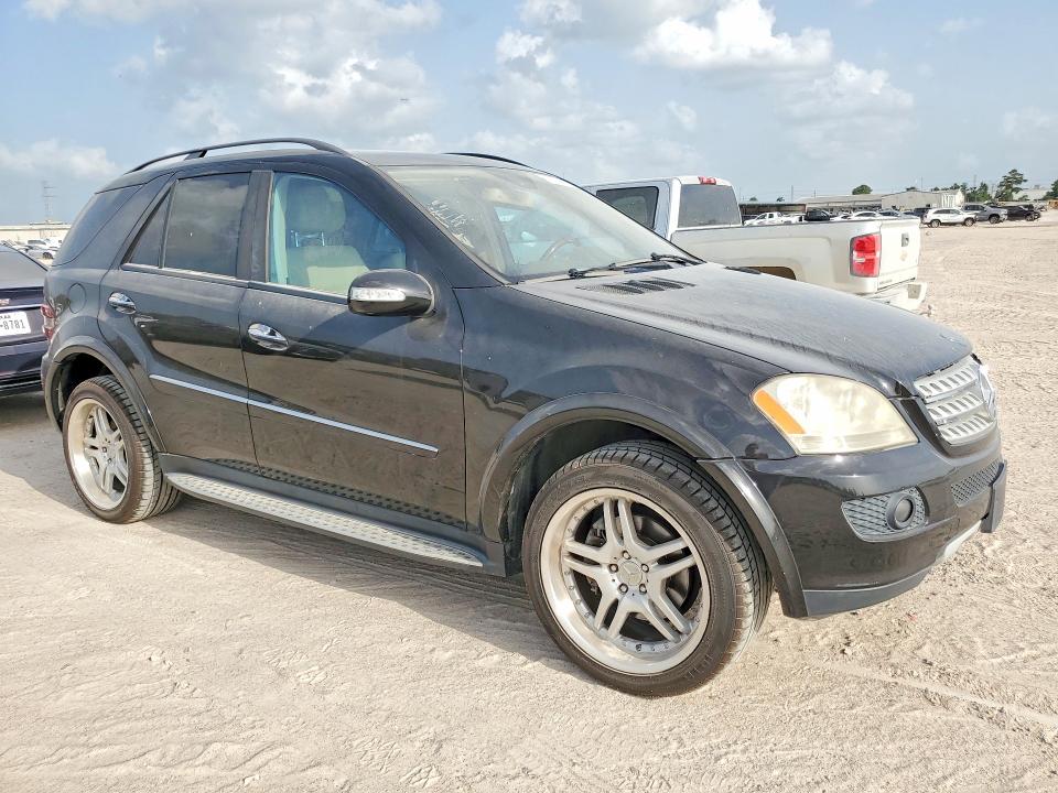 2007 Mercedes-benz Ml-class VIN 4JGBB22EX7A217482 COPART salvage auction — NORMAL WEAR, TX - CERTIFICATE OF TITLE, sold $15,600 on 2026-07-27 (photo 4)