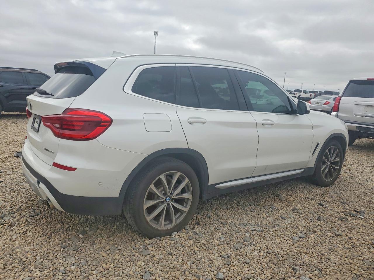 2019 BMW X3 VIN 5UXTR7C5XKLR48389 COPART salvage auction — Front End, TX - CERTIFICATE OF TITLE, sold $7,200 on 2026-06-30 (photo 3)