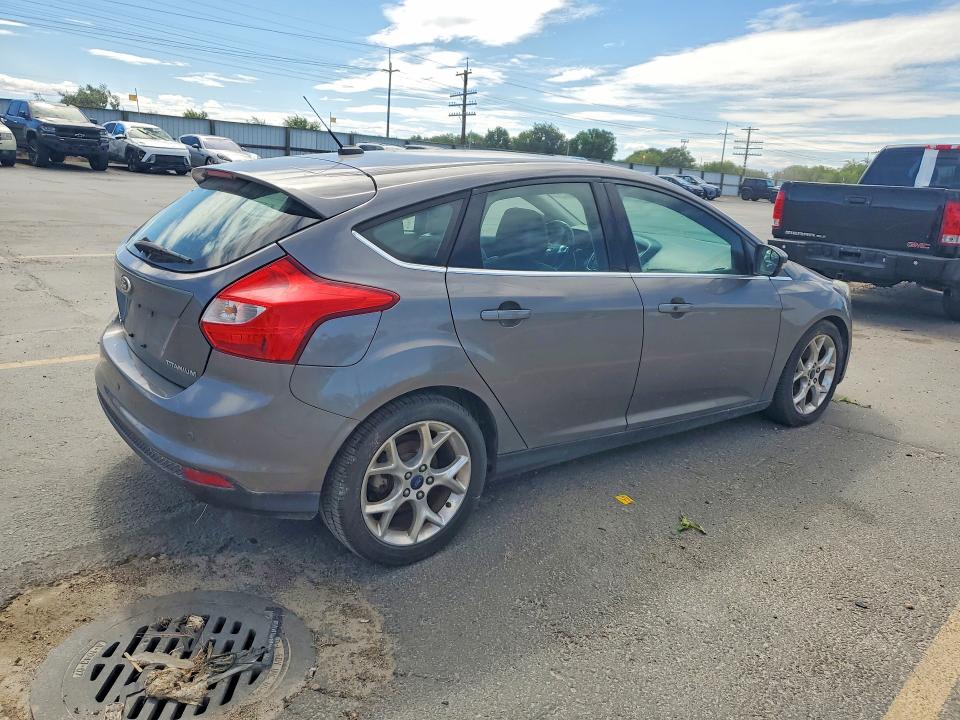 2014 Ford Foc VIN 1FADP3N22EL259562 COPART salvage auction — FRONT END, Id - Certificate Of Title, sold $90 on 2026-07-02 (photo 3)