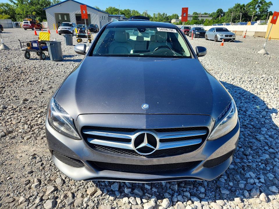 2017 Mercedes-benz C-klasse VIN 55SWF4KB7HU182399 COPART salvage auction — MINOR DENT/SCRATCHES, Oh - Certificate Of Title (P), sold $4,950 on 2026-07-09 (photo 5)