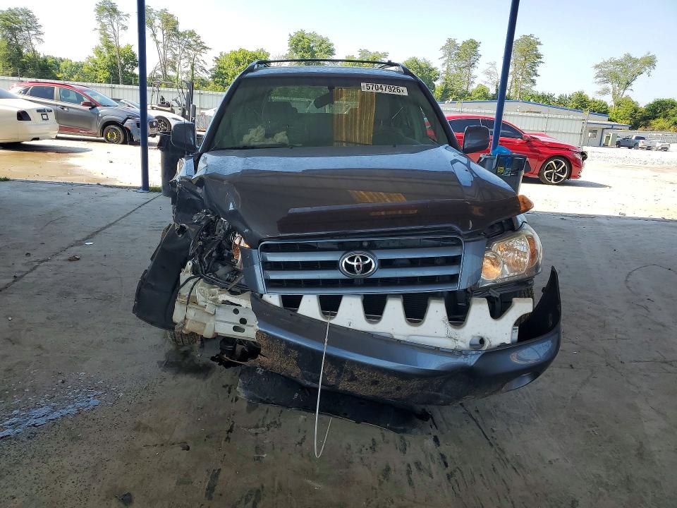 2006 Toyota Highlander VIN JTEDP21A660101757 COPART salvage auction — ROLLOVER, GA - CERT OF TITLE-SALVAGE, sold $600 on 2026-07-30 (photo 5)