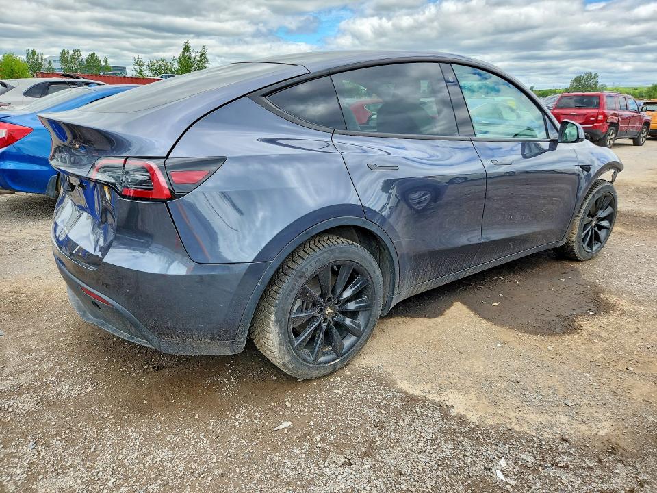 2023 Tesla Model y VIN 7SAYGDEE2PF607607 COPART salvage auction — FRONT END, On - Permit Salvage, sold $12,700 on 2026-07-16 (photo 3)
