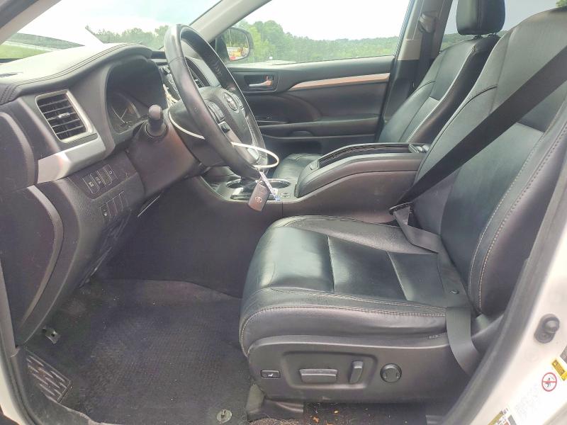 2018 Toyota Highlander VIN 5TDJZRFH8JS876356 COPART salvage auction — REAR END, NC - SALVAGE CERTIFICATE OF TITLE, sold $925 on 2026-07-30 (photo 7)